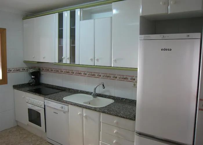 Hotel Castillo De Mar 2*